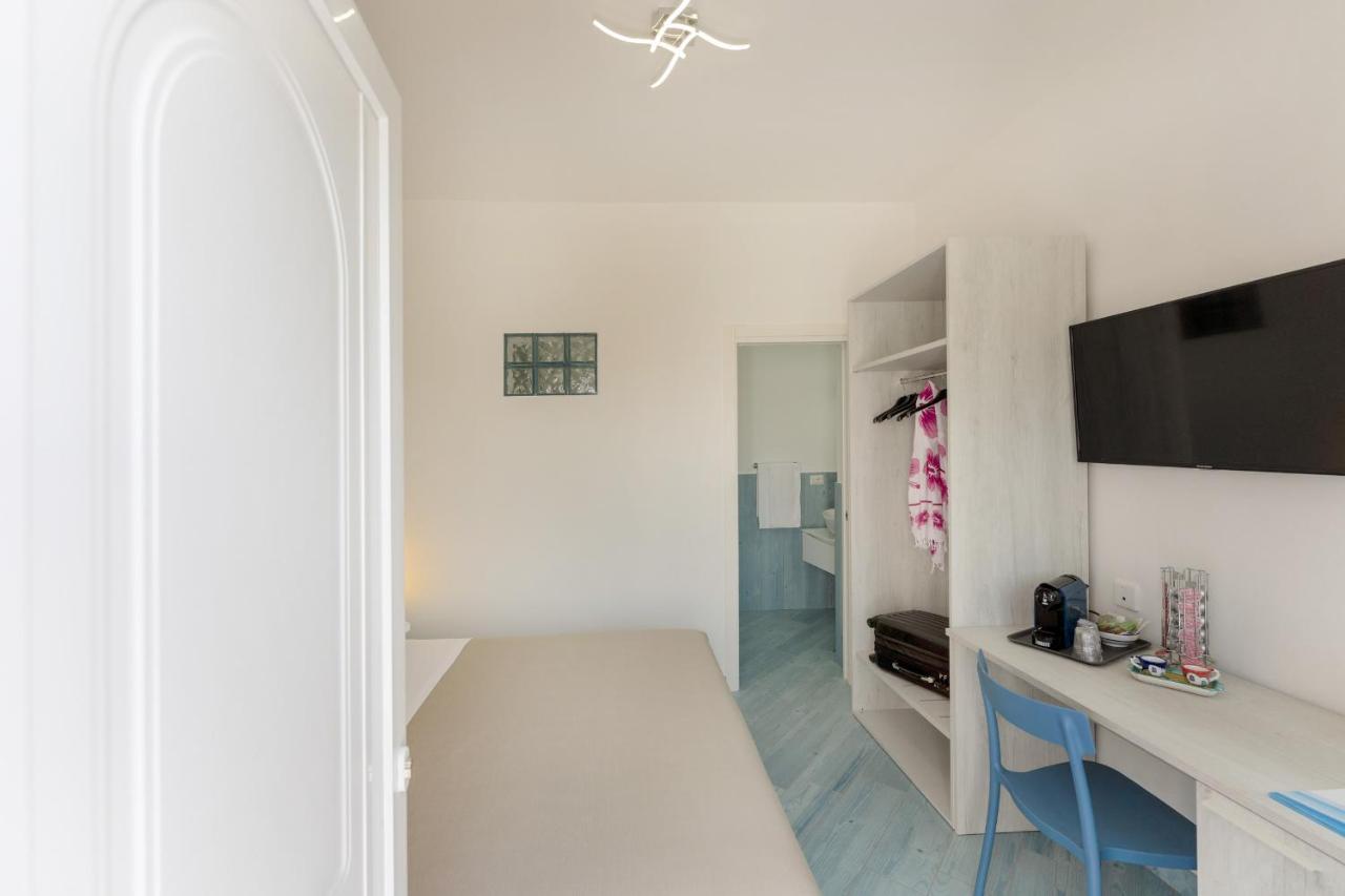 Poseidonia Rooms Procida Exterior foto