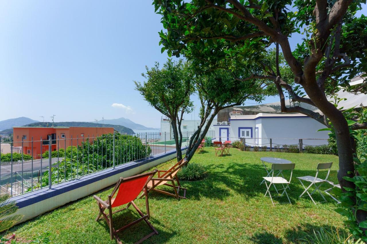 Poseidonia Rooms Procida Exterior foto